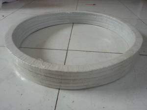 四氟包覆垫片主要适用于全平面型及突面型钢制管法兰连接